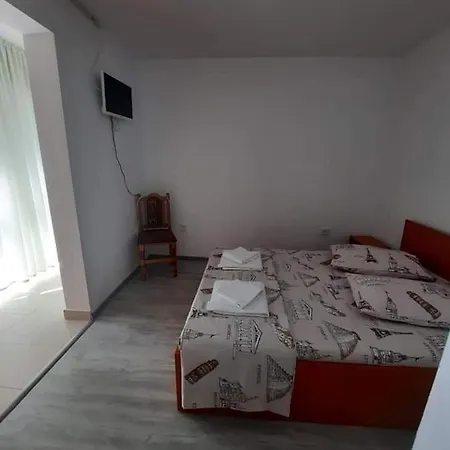 شقة Alfa Apartament